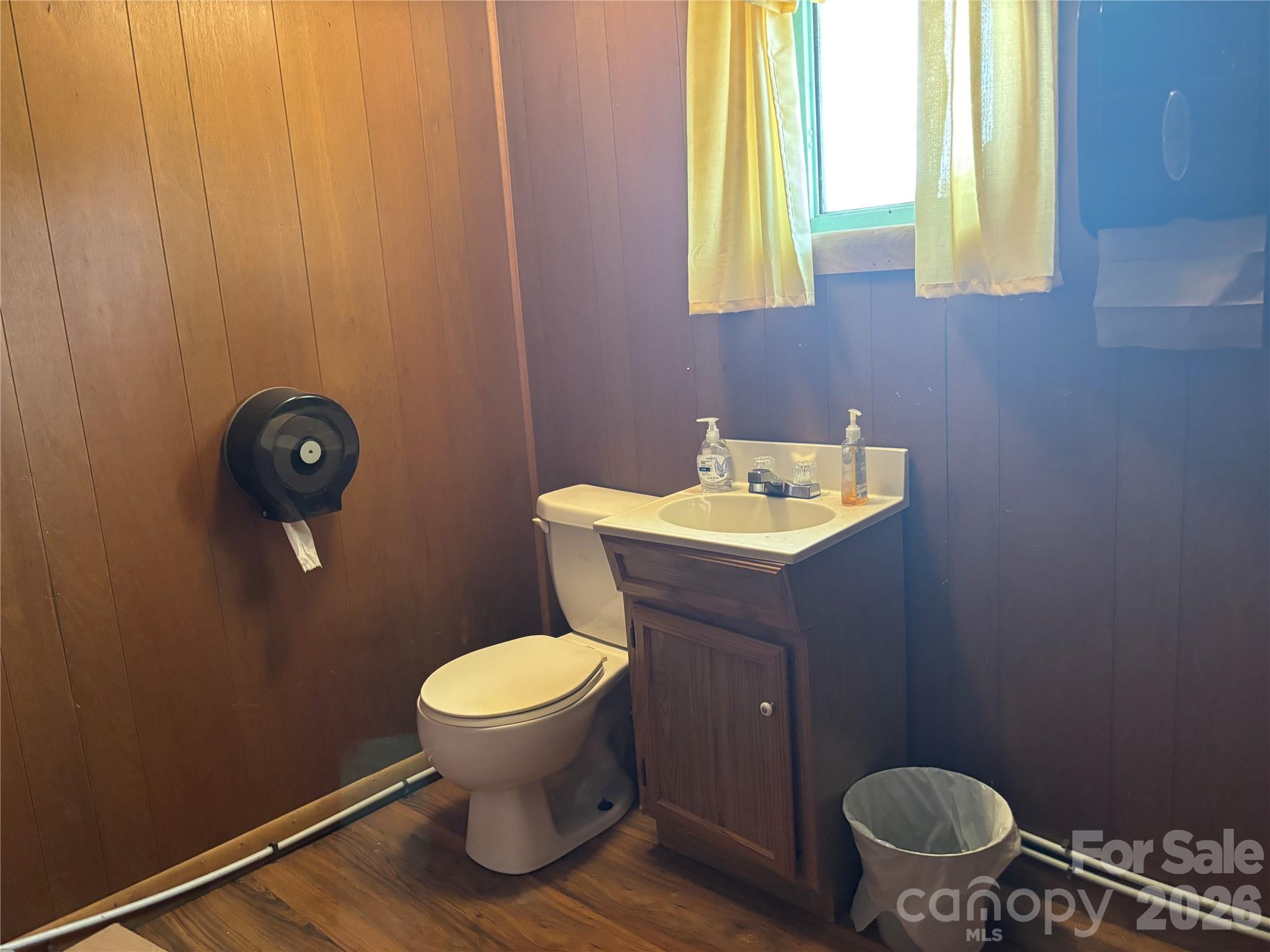709 Cleveland Avenue Grover NC 28073