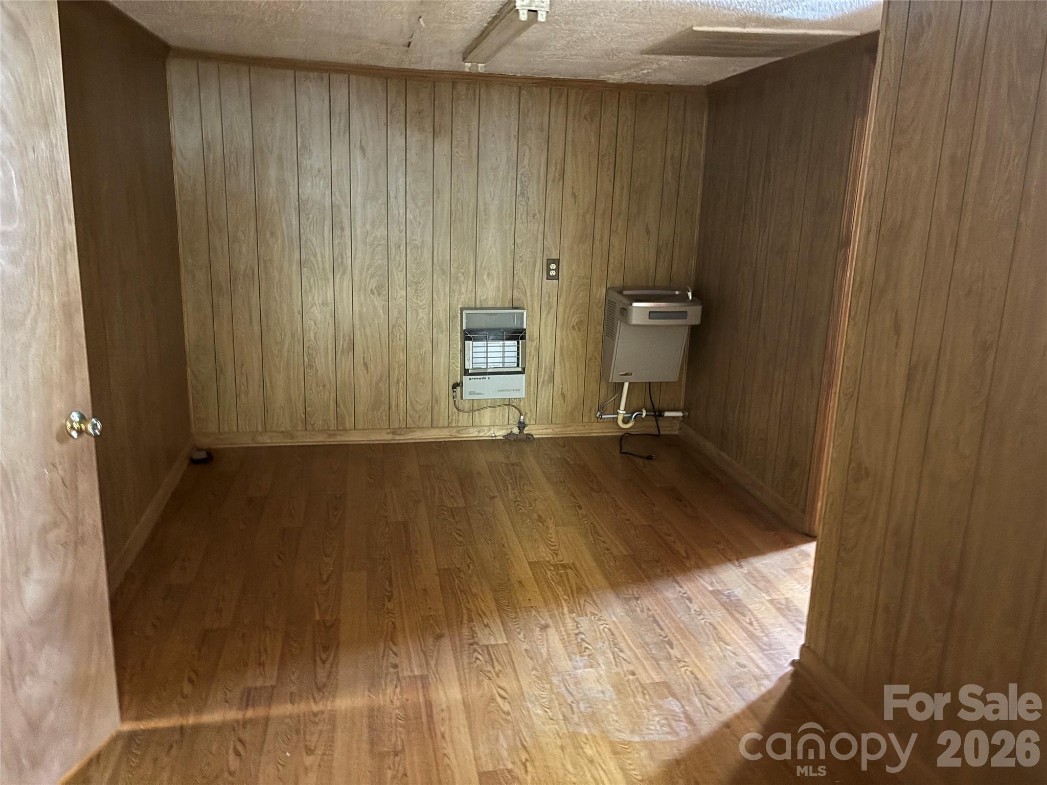 709 Cleveland Avenue Grover NC 28073