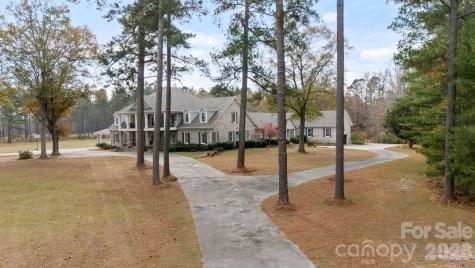 393 Youngs Bend Road Kershaw SC 29067