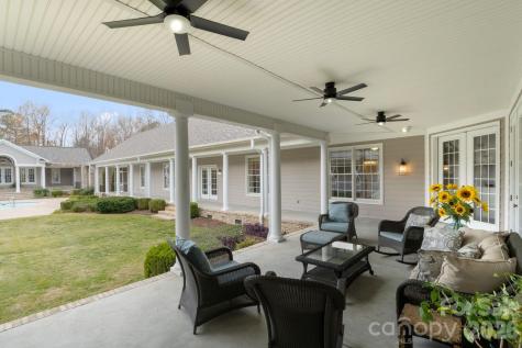 393 Youngs Bend Road Kershaw SC 29067