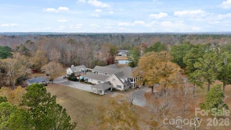 393 Youngs Bend Road Kershaw SC 29067