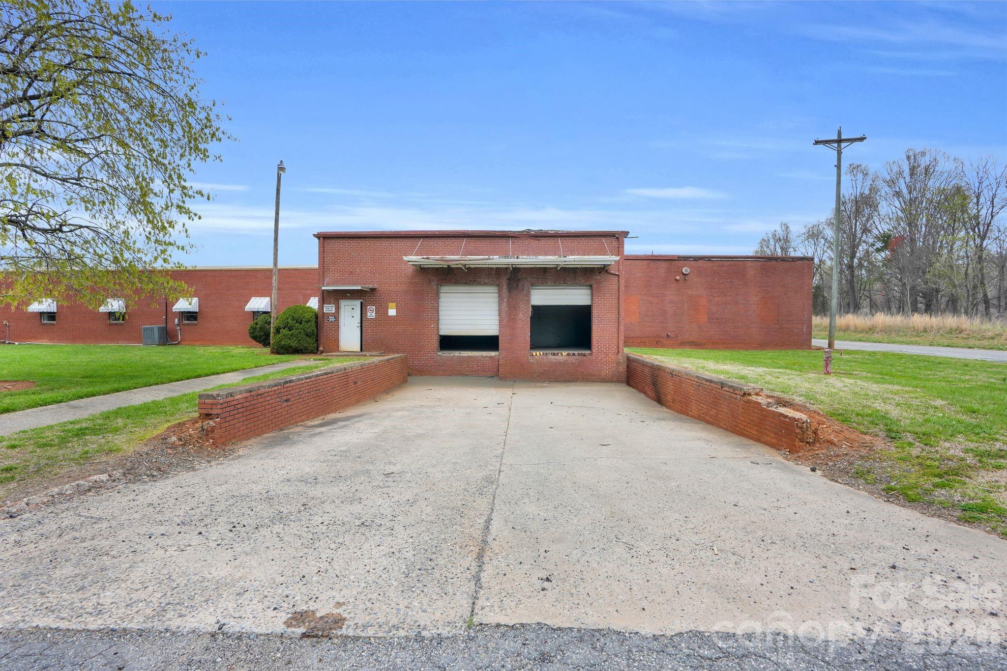 900 W Academy Street Cherryville NC 28021
