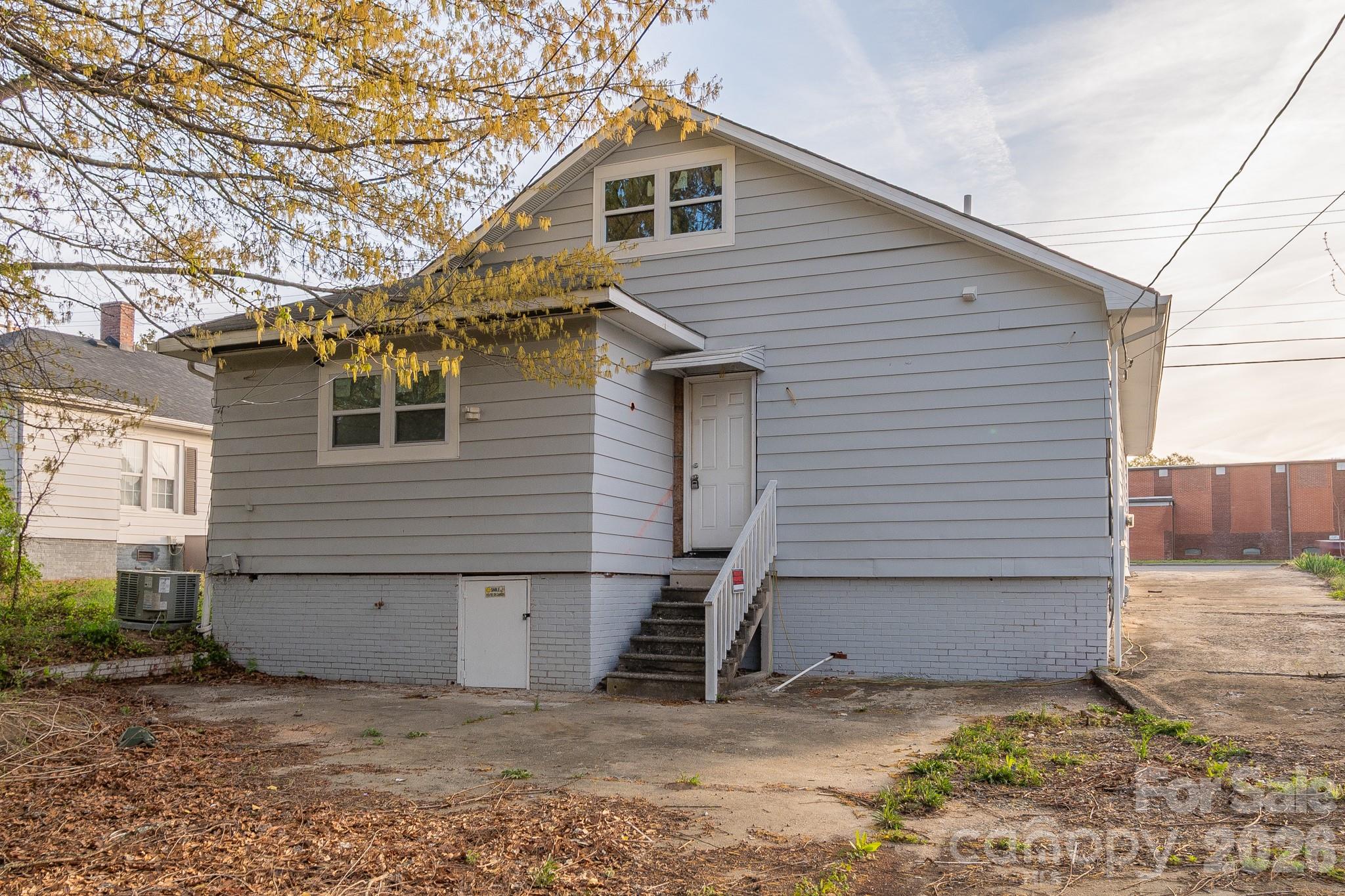2005 S York Road Gastonia NC 28052