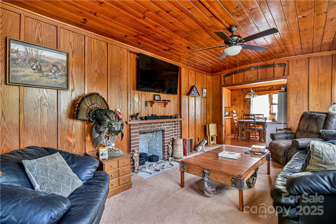 415 Weaverville Road Asheville NC 28804