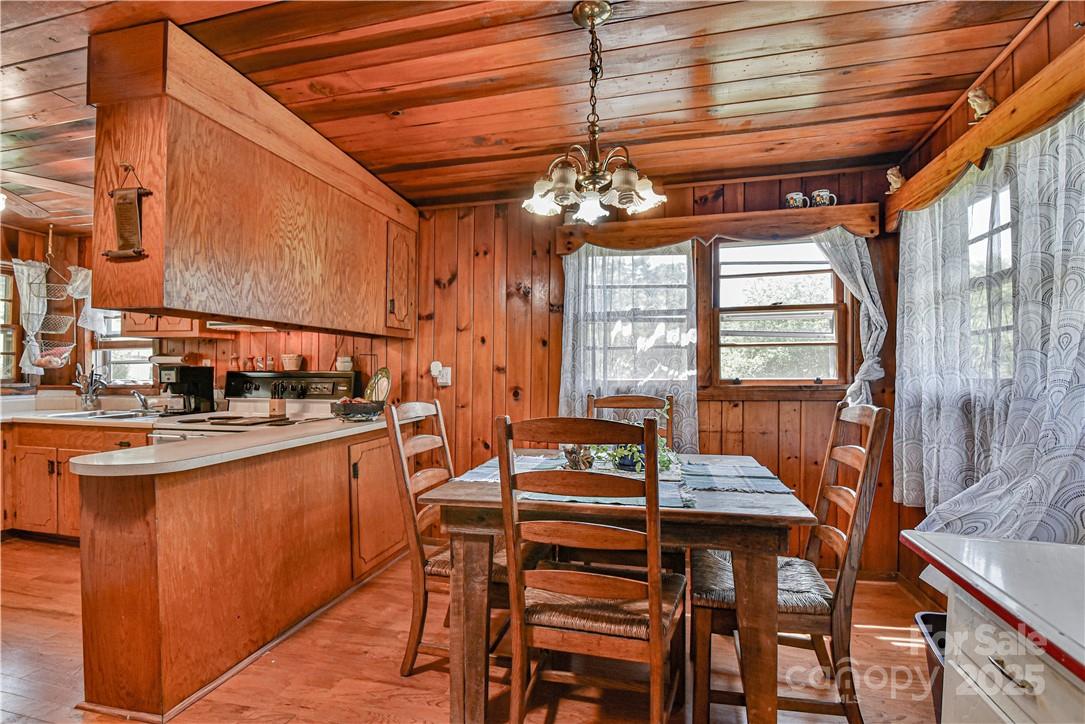 415 Weaverville Road Asheville NC 28804
