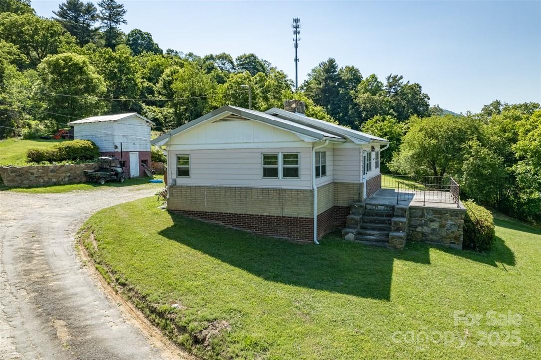 415 Weaverville Road Asheville NC 28804