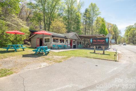 9400 Hwy 19 W Highway W Bryson City NC 28713