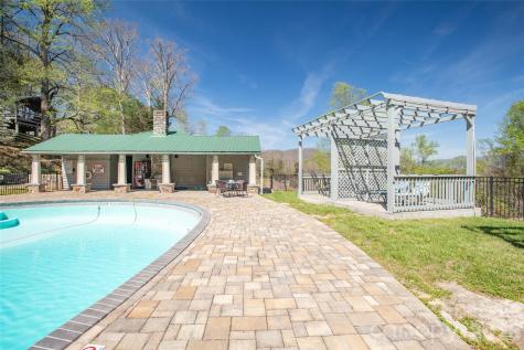 9400 Hwy 19 W Highway W Bryson City NC 28713