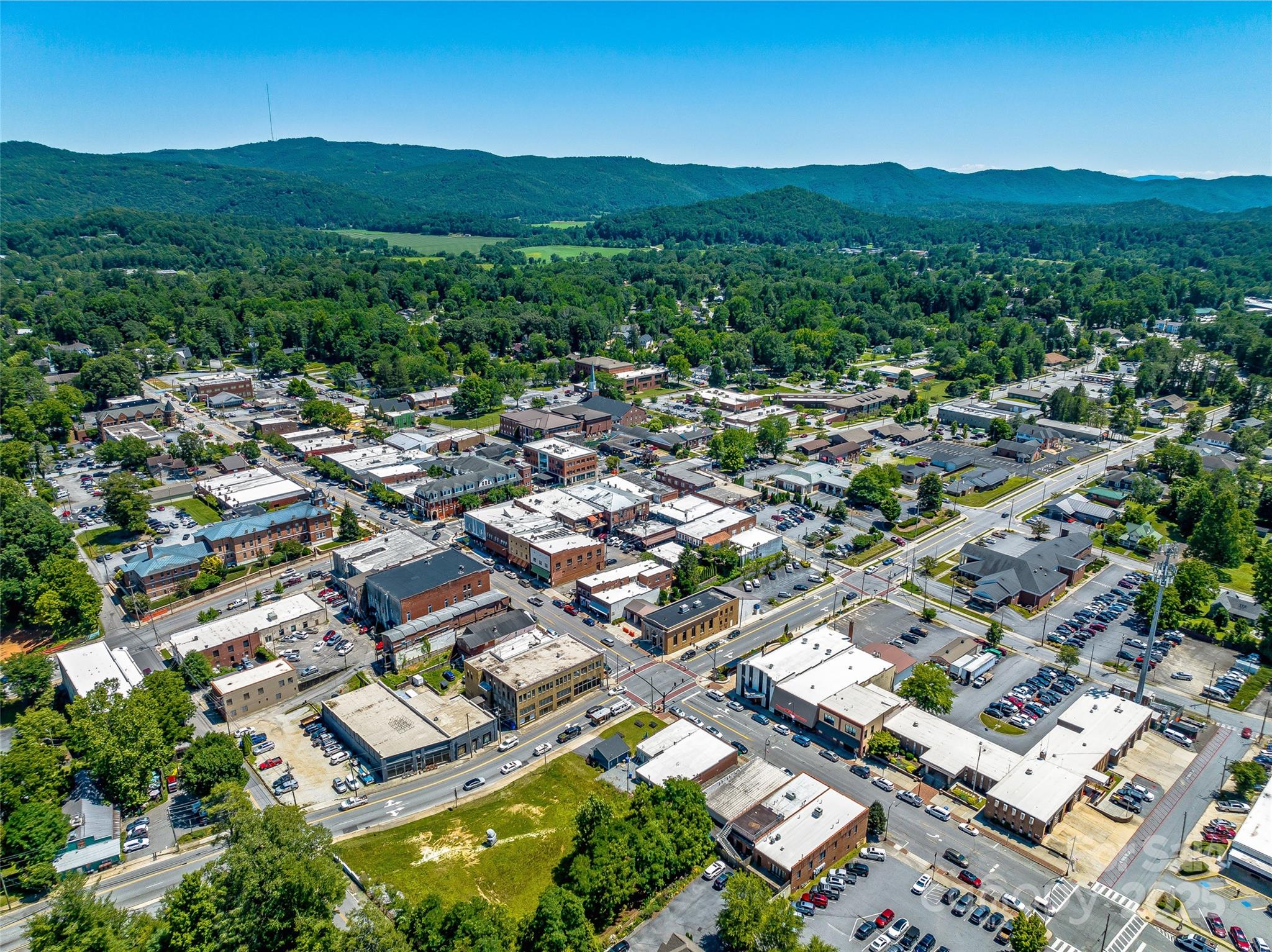36 & 44 E Main Street Brevard NC 28712