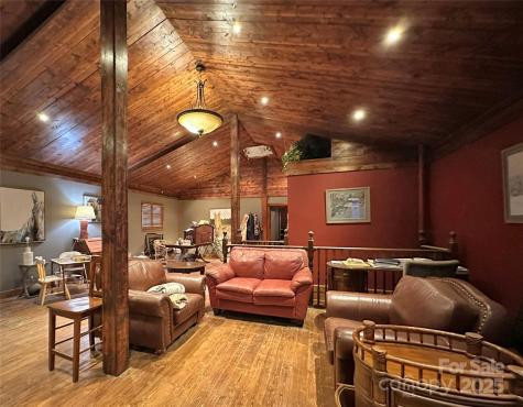 223 & 185 Pine Hill Road Boone NC 28607