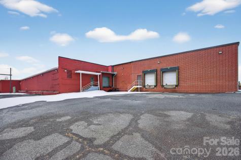 2146 Highland Avenue NE Hickory NC 28601