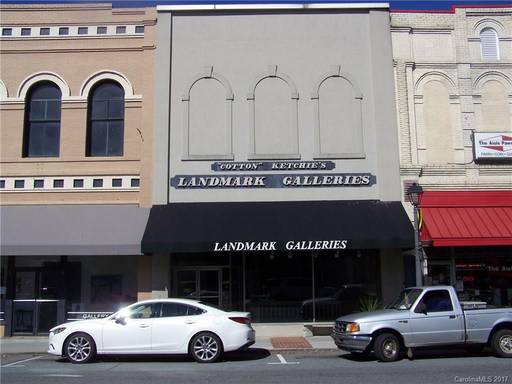 212 N Main Street Mooresville NC 28115