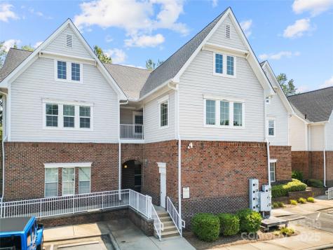575 Davidson Gateway Drive Davidson NC 28036