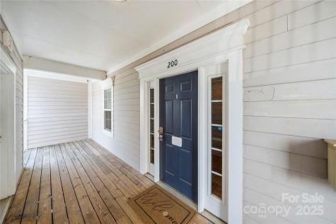 575 Davidson Gateway Drive Davidson NC 28036
