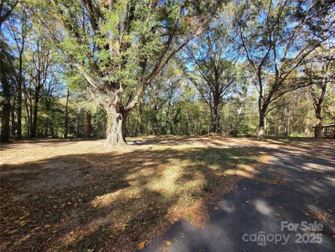 2760 W Franklin Boulevard Gastonia NC 28052