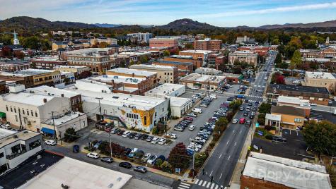 317 N King Street Hendersonville NC 28792