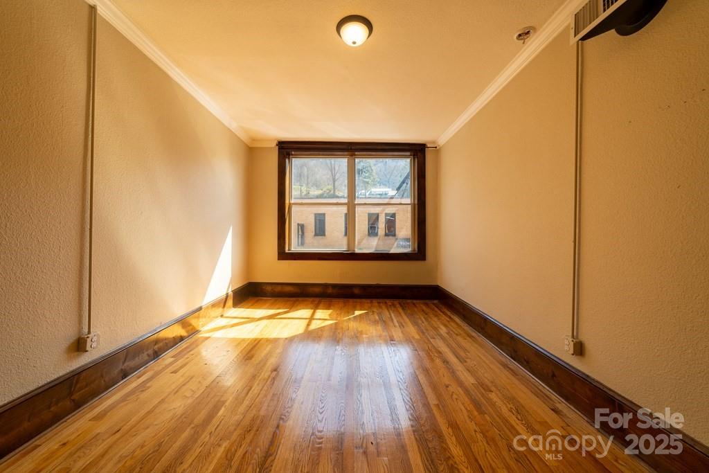 562 W Main Street Sylva NC 28779