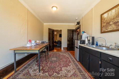 562 W Main Street Sylva NC 28779