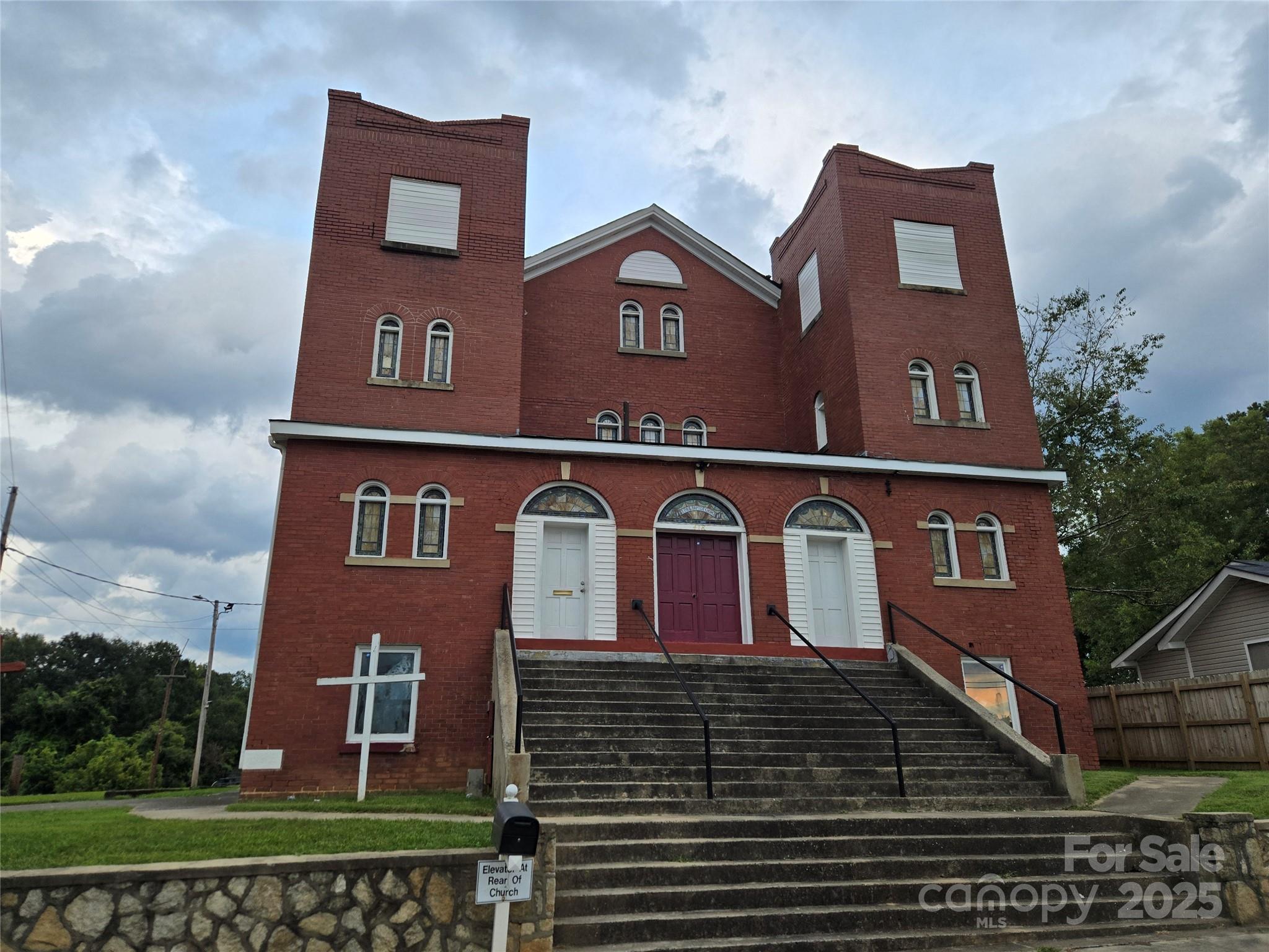 418 N Oakland Street Gastonia NC 28052