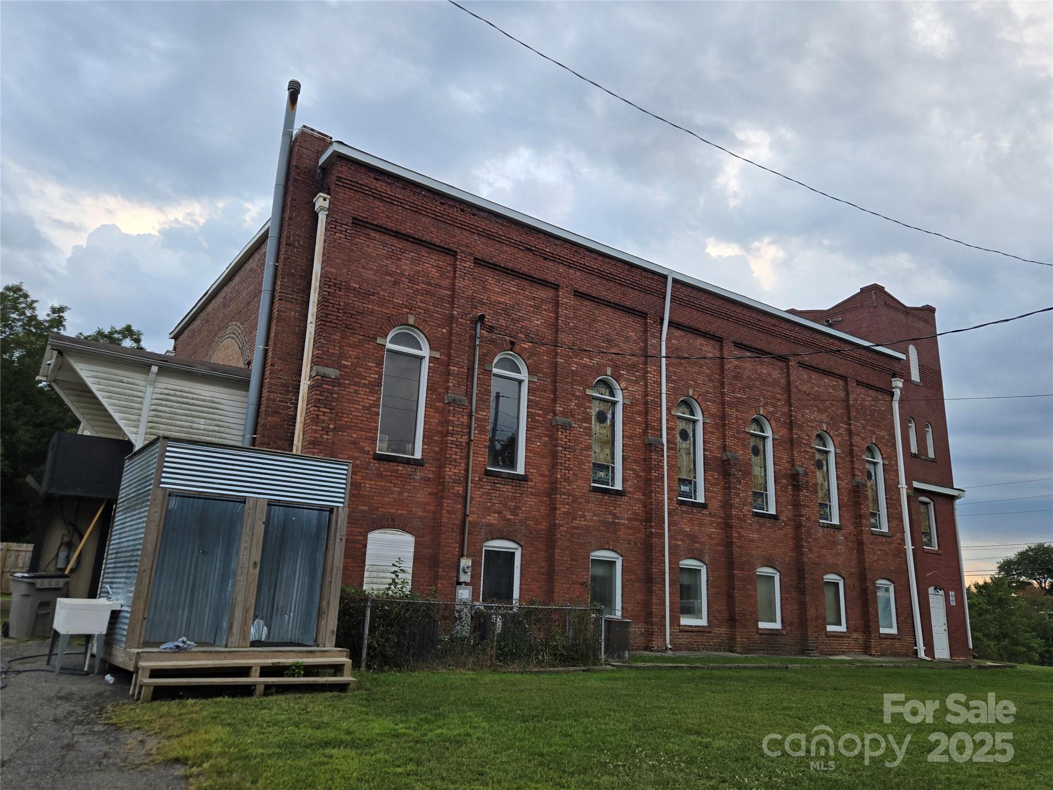 418 N Oakland Street Gastonia NC 28052