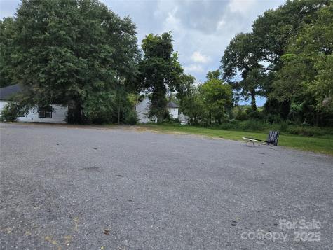 418 N Oakland Street Gastonia NC 28052