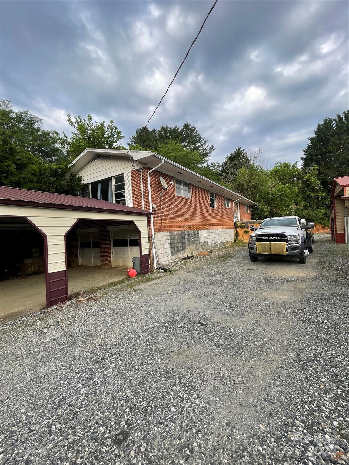 885 New Leicester Highway Asheville NC 28806