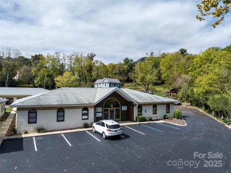 367 Dellwood Road Waynesville NC 28786