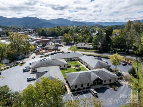 367 Dellwood Road Waynesville NC 28786