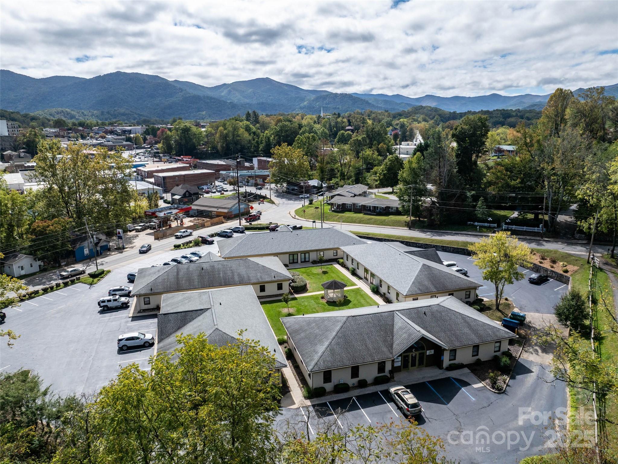 367 Dellwood Road Waynesville NC 28786