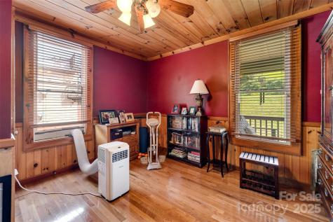 3074/3050 Old Cullowhee Road Cullowhee NC 28723