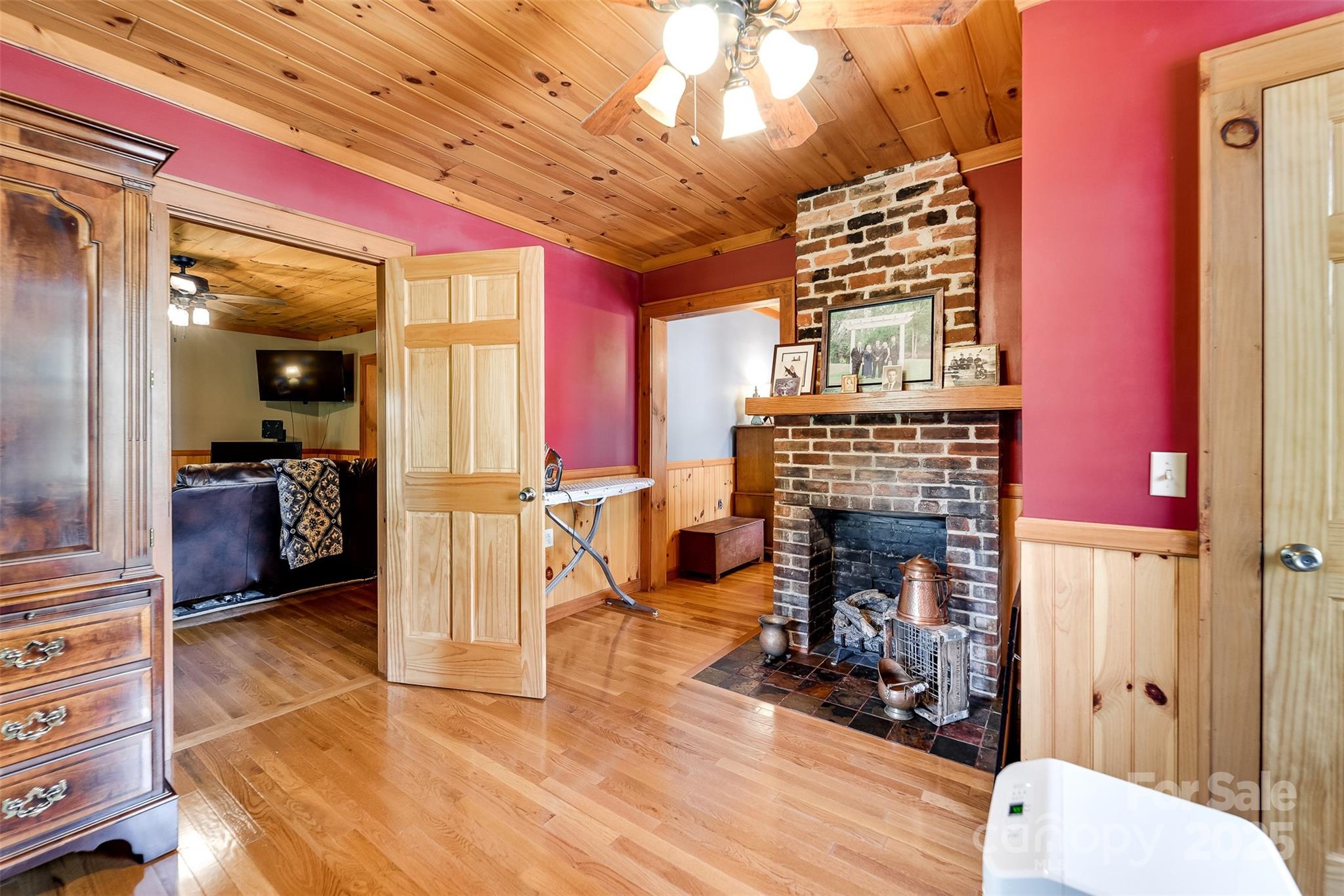 3074/3050 Old Cullowhee Road Cullowhee NC 28723