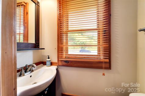 3074/3050 Old Cullowhee Road Cullowhee NC 28723