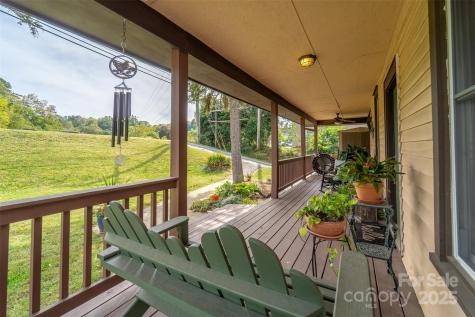 3074/3050 Old Cullowhee Road Cullowhee NC 28723