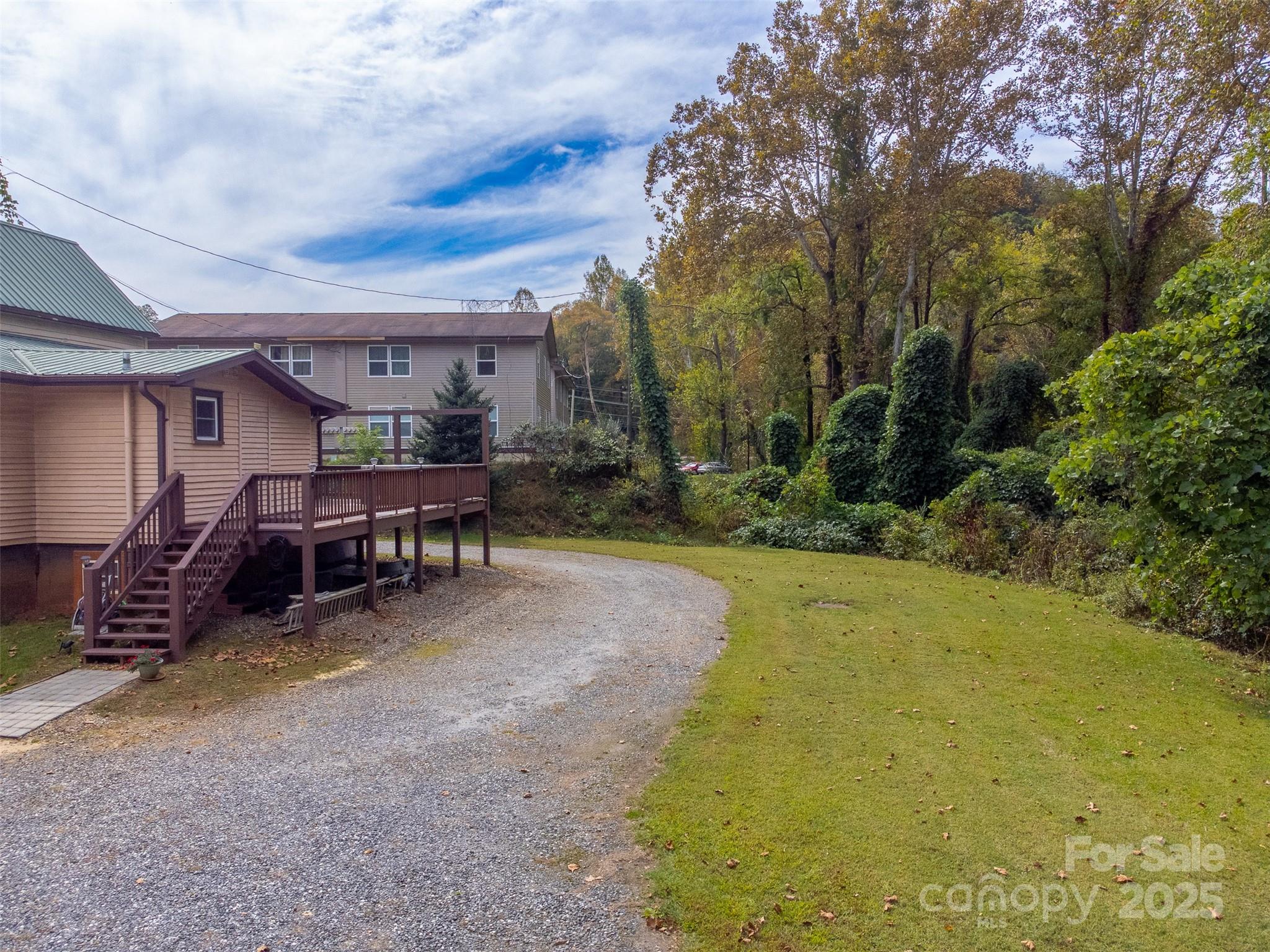 3074/3050 Old Cullowhee Road Cullowhee NC 28723