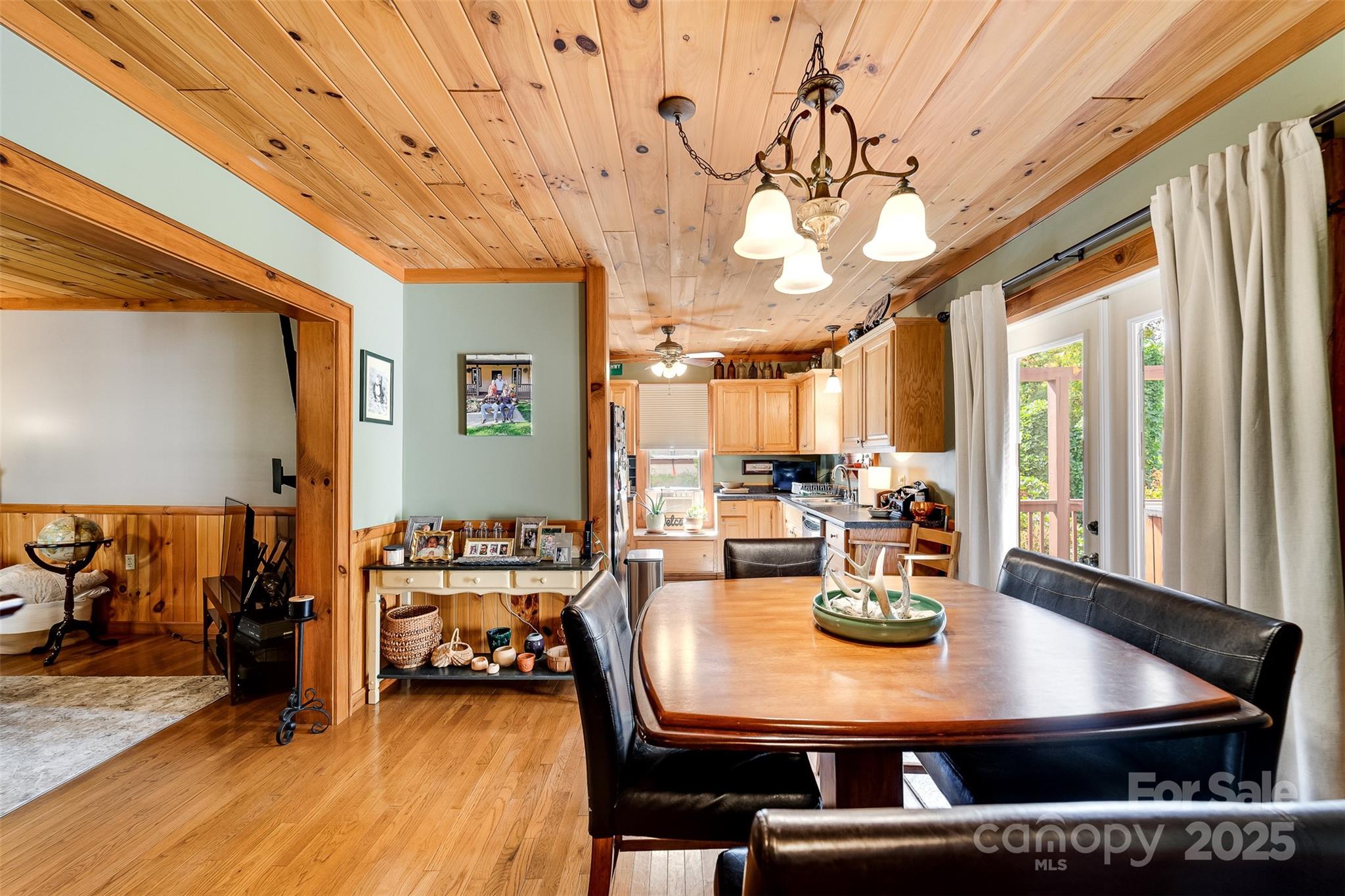 3074/3050 Old Cullowhee Road Cullowhee NC 28723