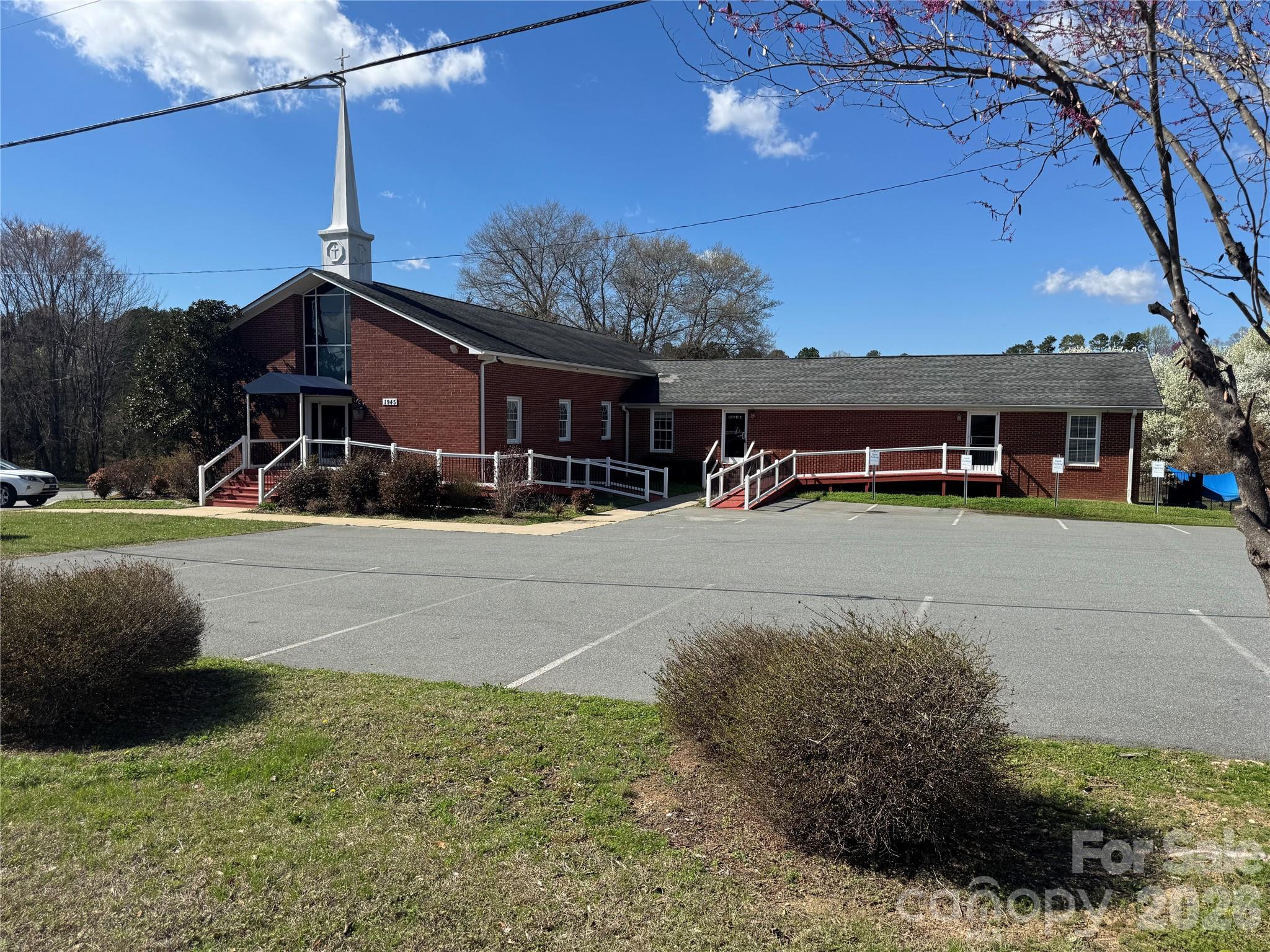 1945 Old Earnhardt Road Kannapolis NC 28083
