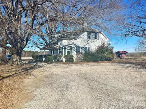 1746 N Post Road Shelby NC 28150