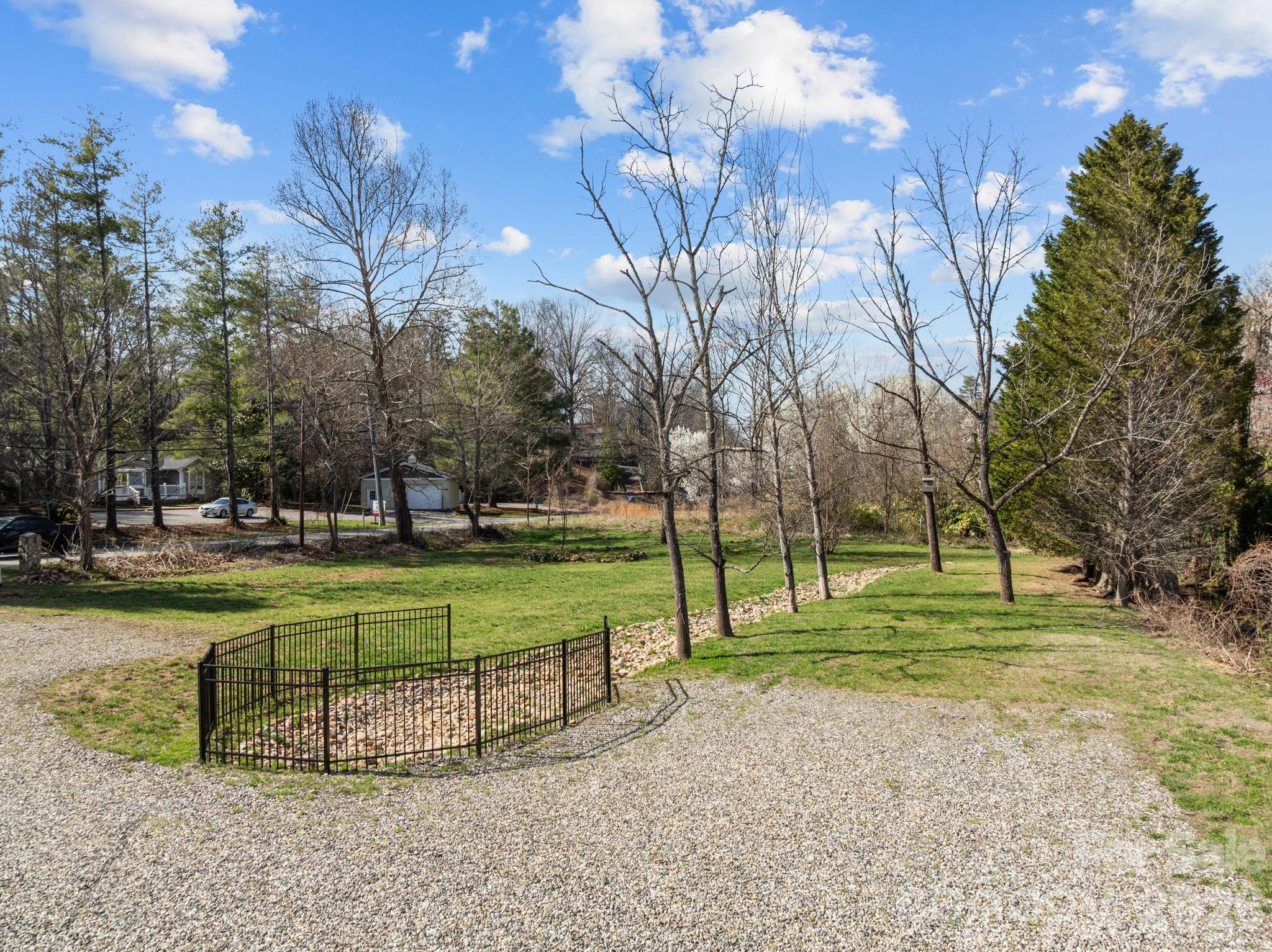 615 Rose Hill Road Asheville NC 28803