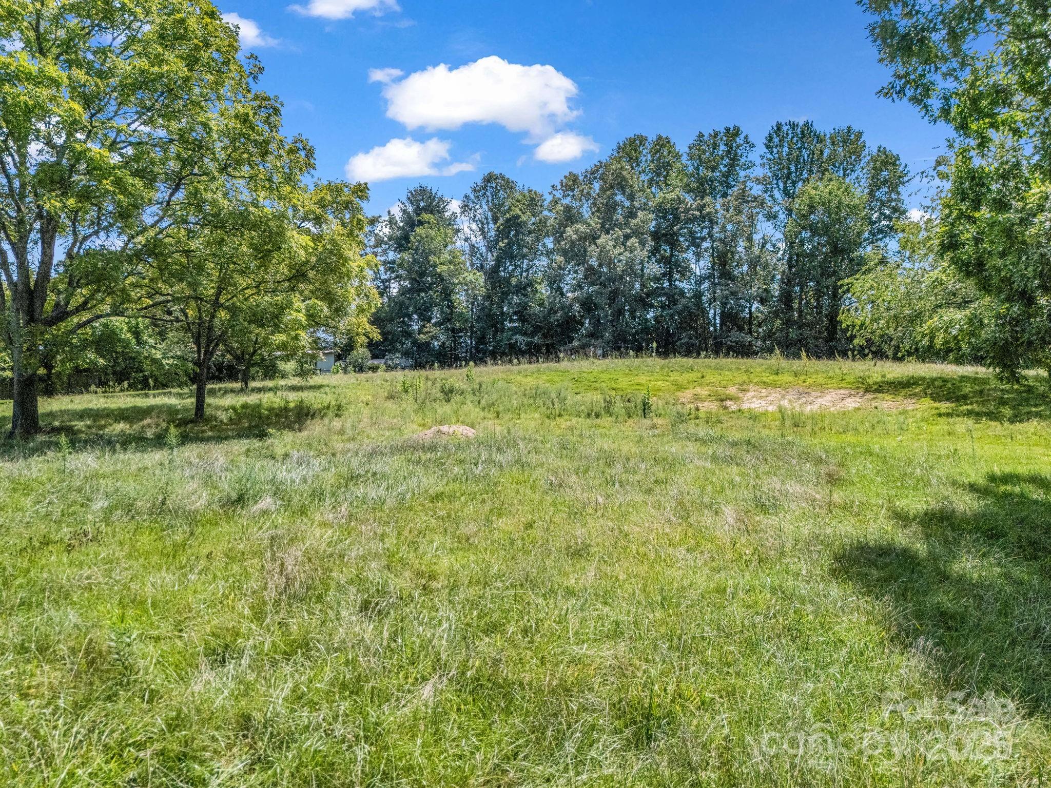 410 Freeman Street Hendersonville NC 28792