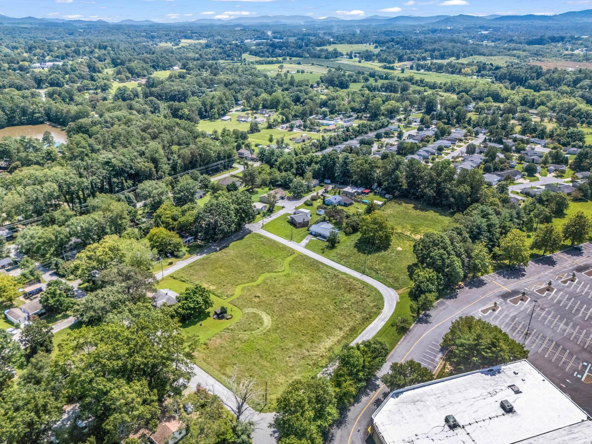410 Freeman Street Hendersonville NC 28792