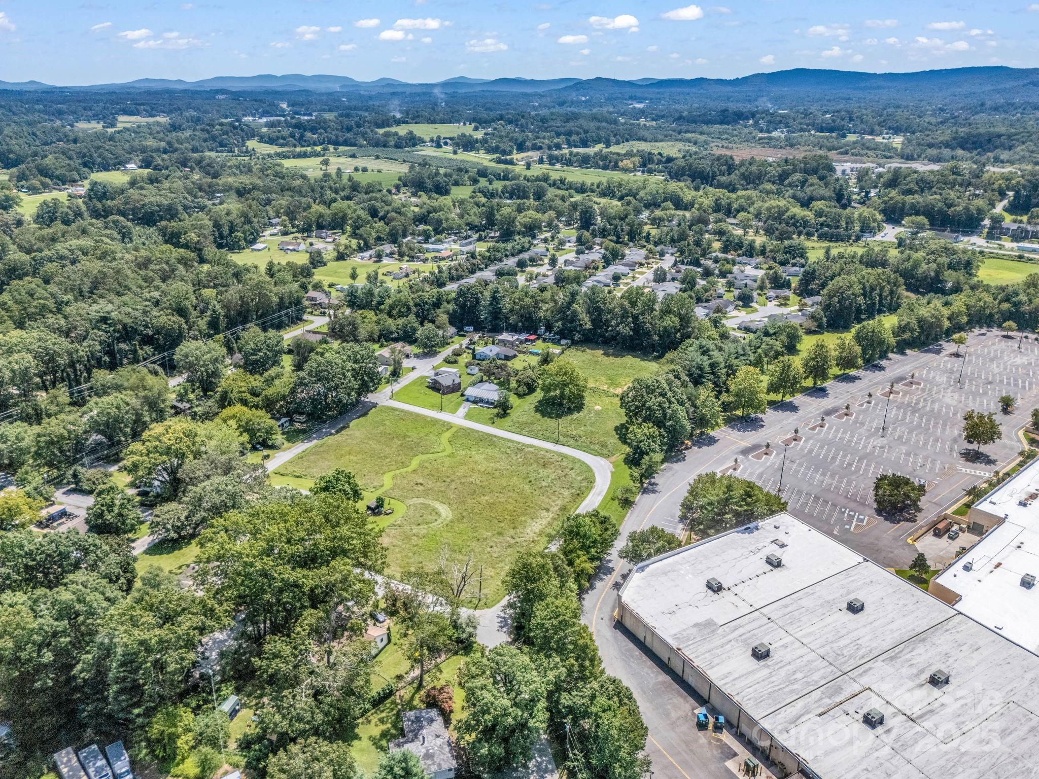 410 Freeman Street Hendersonville NC 28792