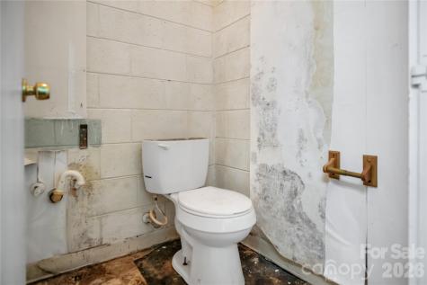 318 Laurel Avenue Grover NC 28073