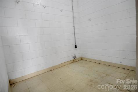 318 Laurel Avenue Grover NC 28073
