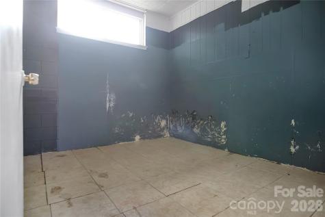 318 Laurel Avenue Grover NC 28073