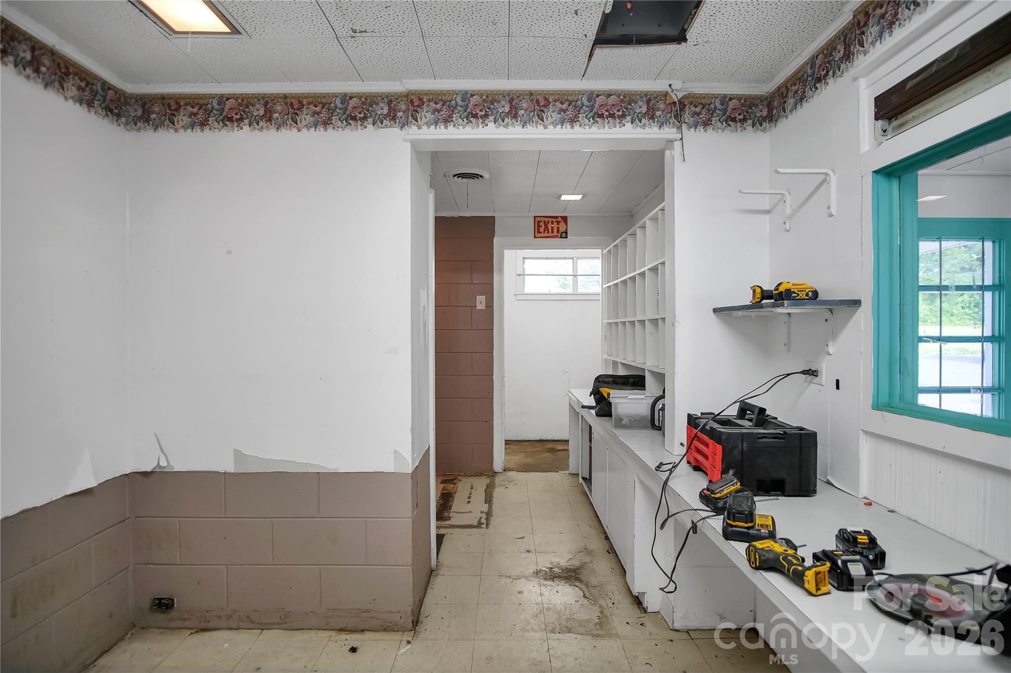 318 Laurel Avenue Grover NC 28073