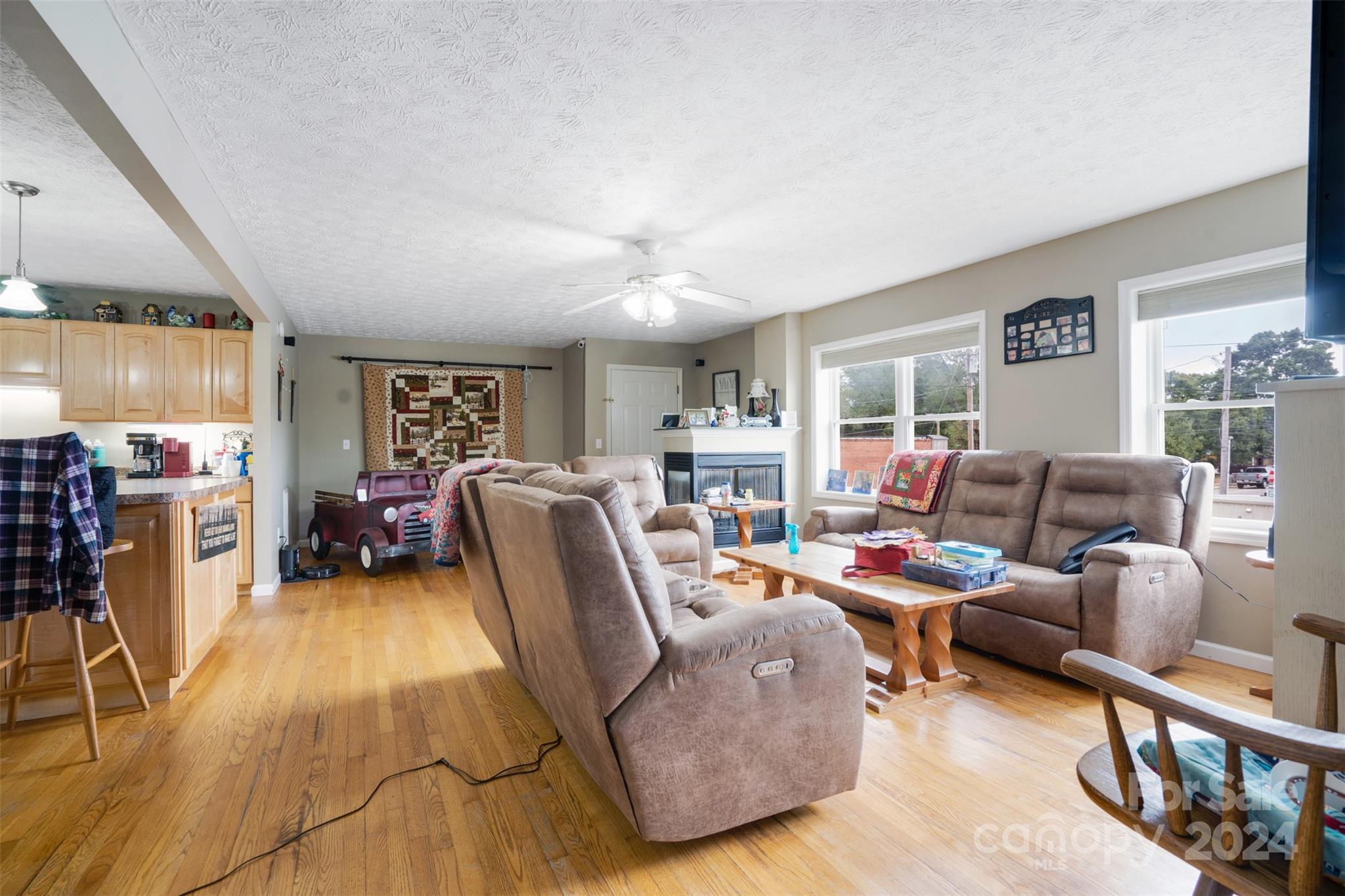 6 Sanderson Street Hayesville NC 28904