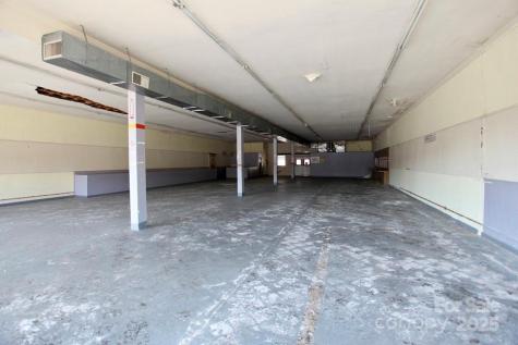 655, 651 N Cannon Boulevard Kannapolis NC 28083