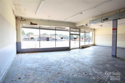 655, 651 N Cannon Boulevard Kannapolis NC 28083
