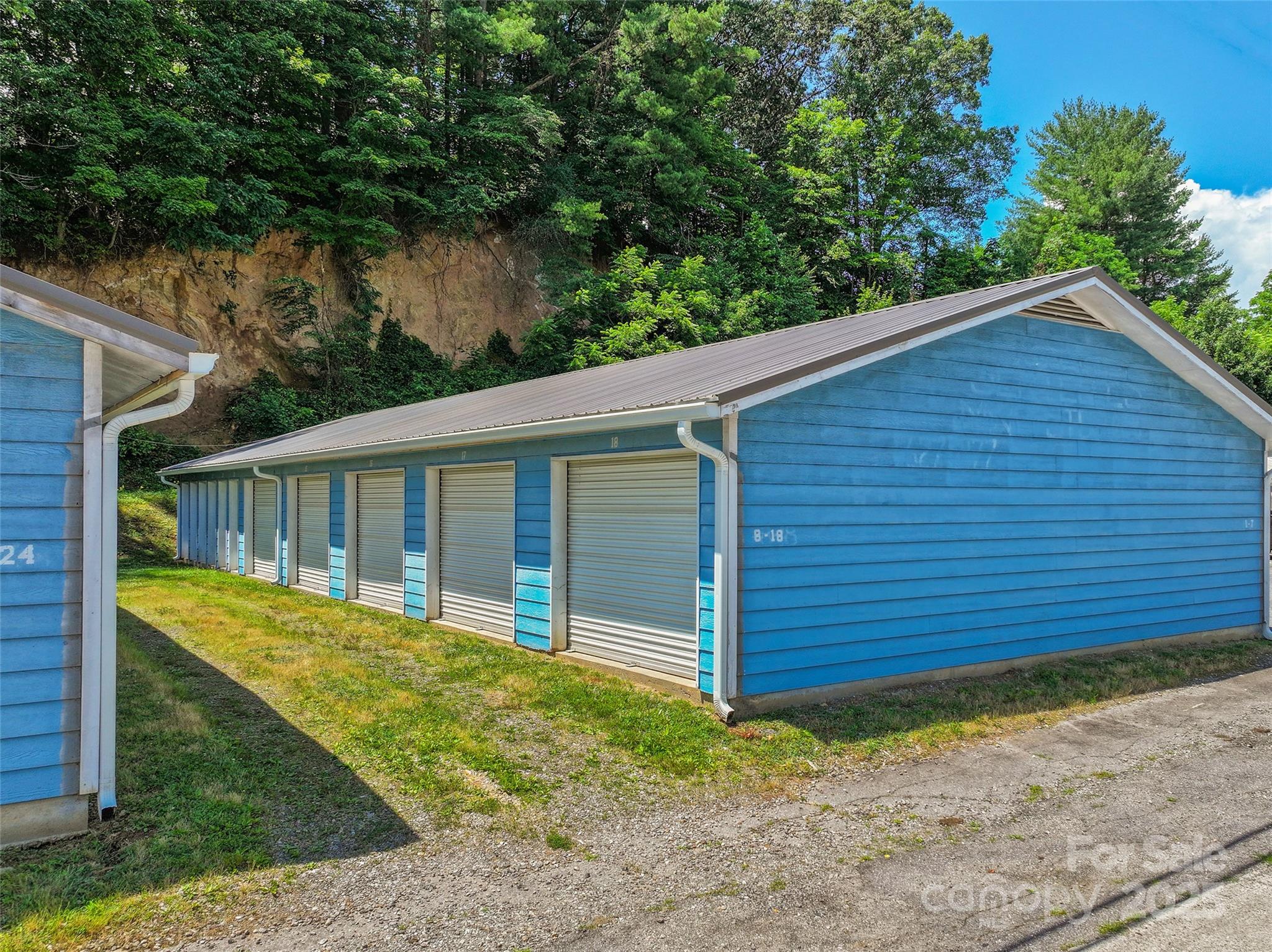 8275 Carolina Boulevard Clyde NC 28721