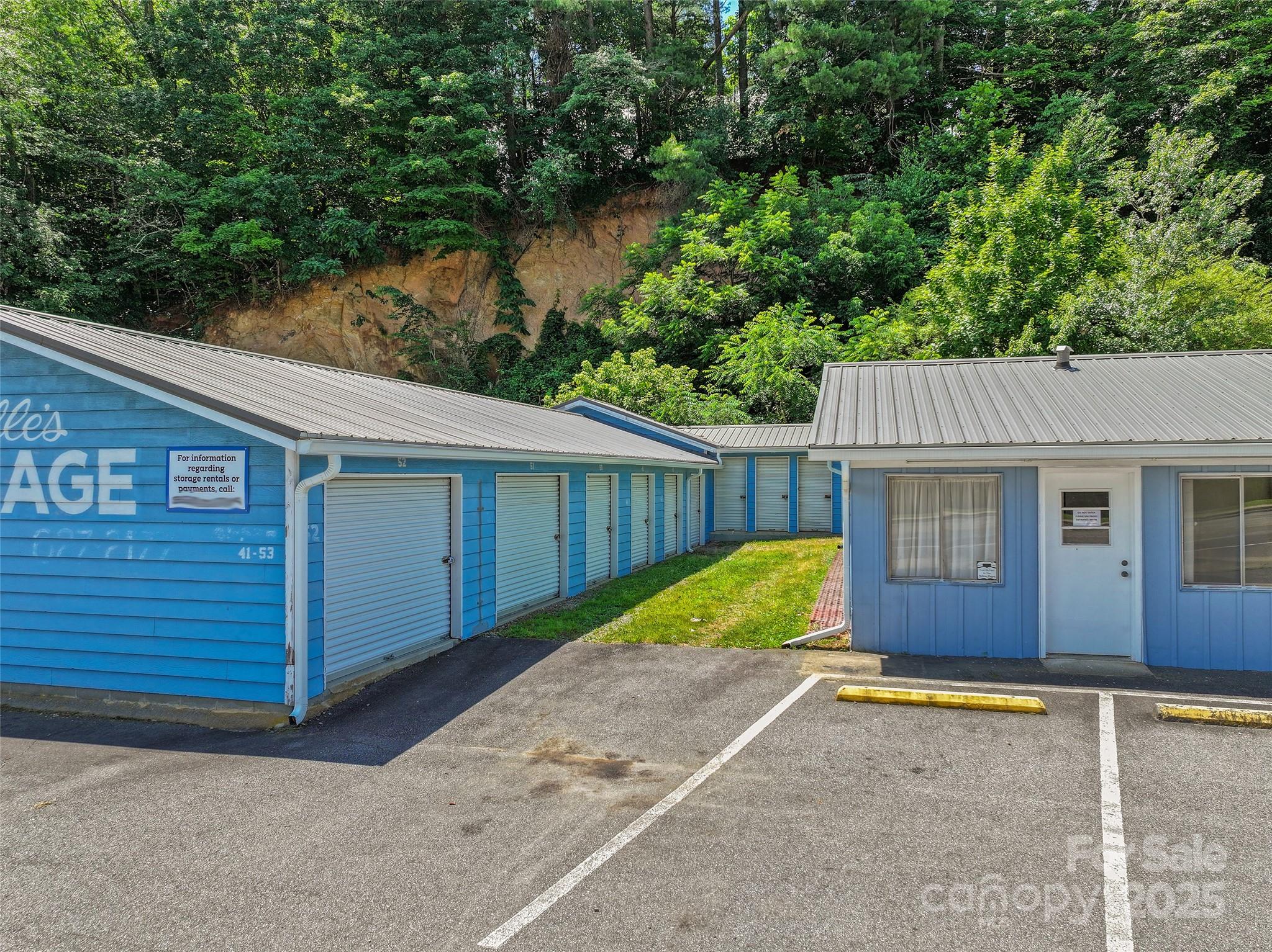 8275 Carolina Boulevard Clyde NC 28721